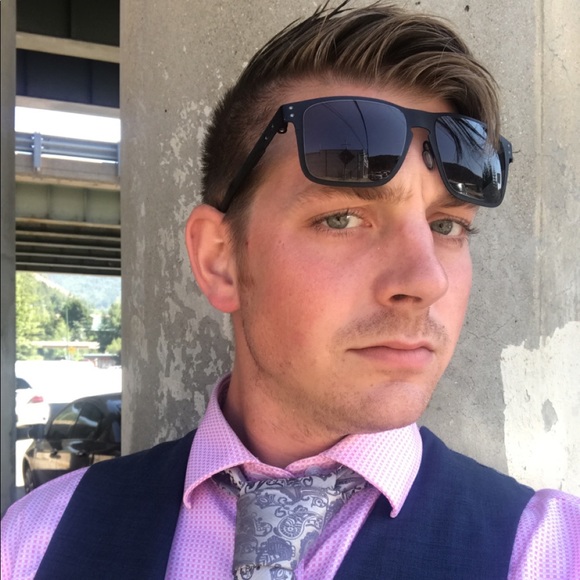 Meet your Posher, John - Picture 2 of 4